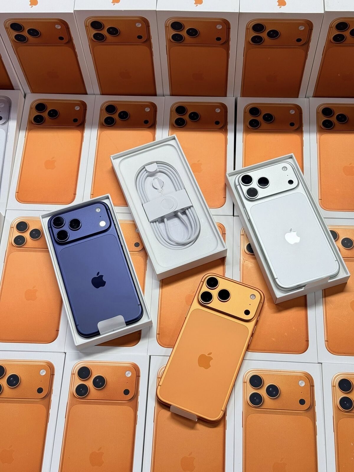 Apple iPhone 17 Pro Max, iPhone 17 Pro, iPhone 17 , iPhone Air , iPhone 16 Pro Max, iPhone 16 Pro, iPhone 16, iPhone 16 Plus, iPhone 15 Pro Max, iPhone 15 Pro , Samsung Galaxy S25 Ultra ,  Samsung Z Fold7, Sony PlayStation PS5 Pro, Nintendo Switch 2