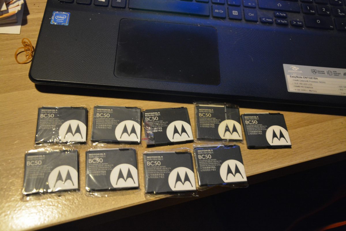 386. lot NIEUWE batterij voor Motorola BC50 verzend inbegrepen