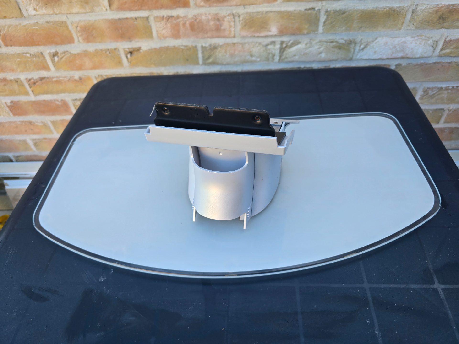 STEVIGE TV-VOET / TV-STANDAARD