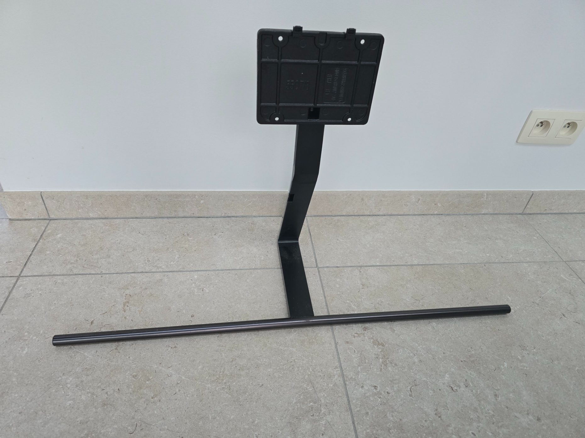 STEVIGE TV-VOET / TV-STANDAARD