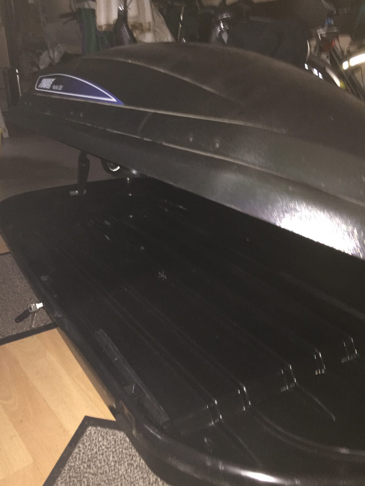 Dak koffer thule 200,dakdragers Ford focus c-max