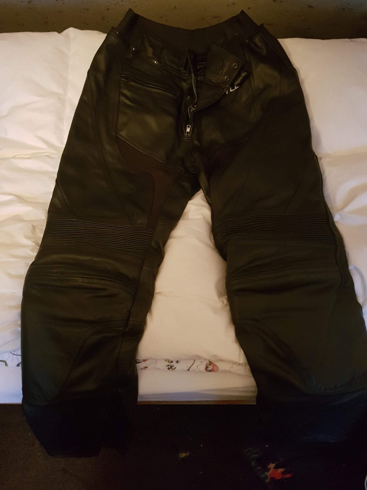 Lederen motorbroek mt34 (L, XL)