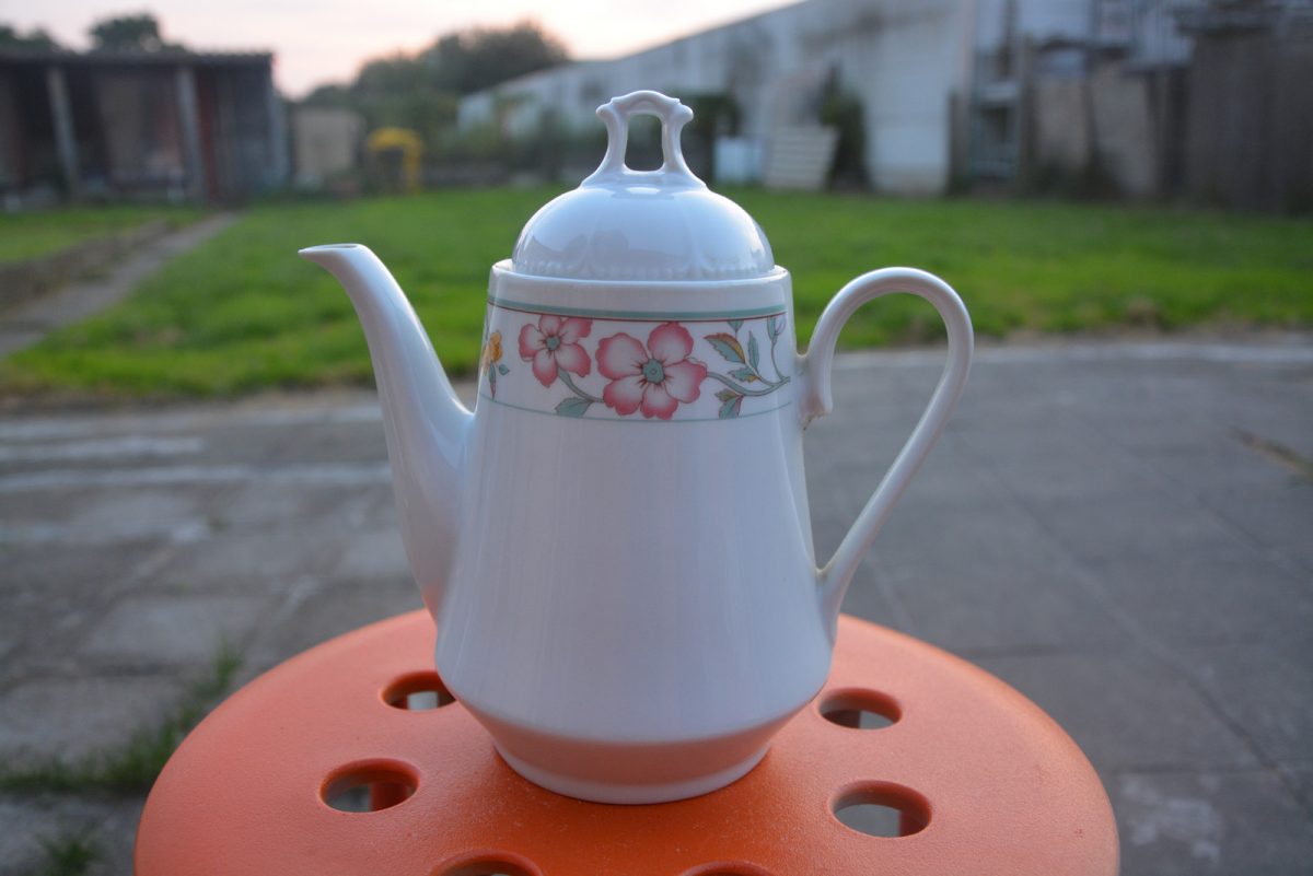 217. koffiepot - verzending inbegrepen