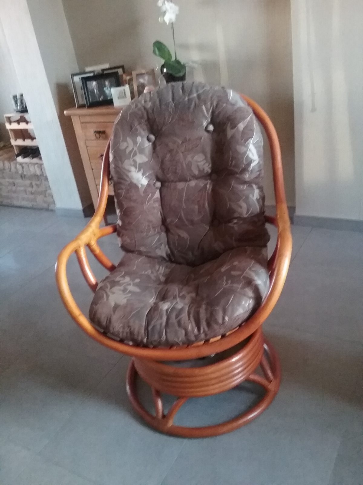 Rotan draai en schommelstoel
