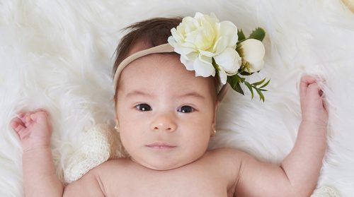 LAAT UW BABY PRATEN of ZINGEN IN VIDEOOTJE !