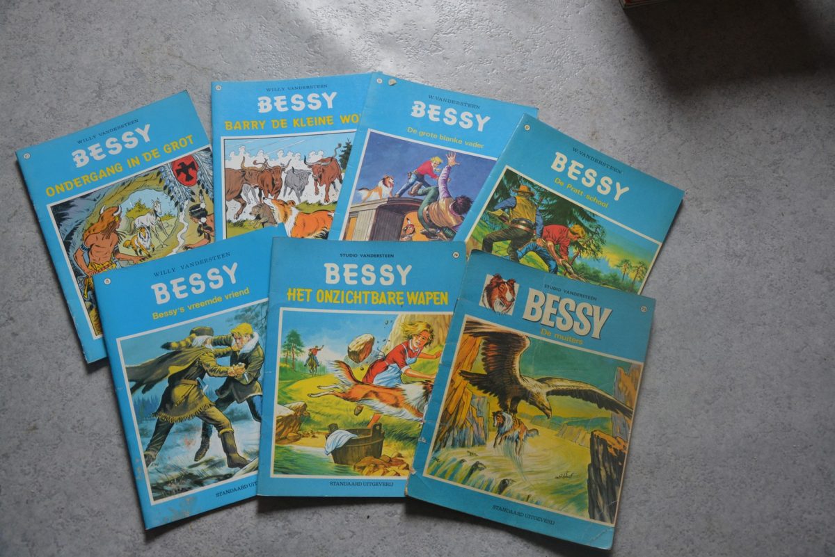 163. pakket stripverhalen Bessy verzending inbegrepen