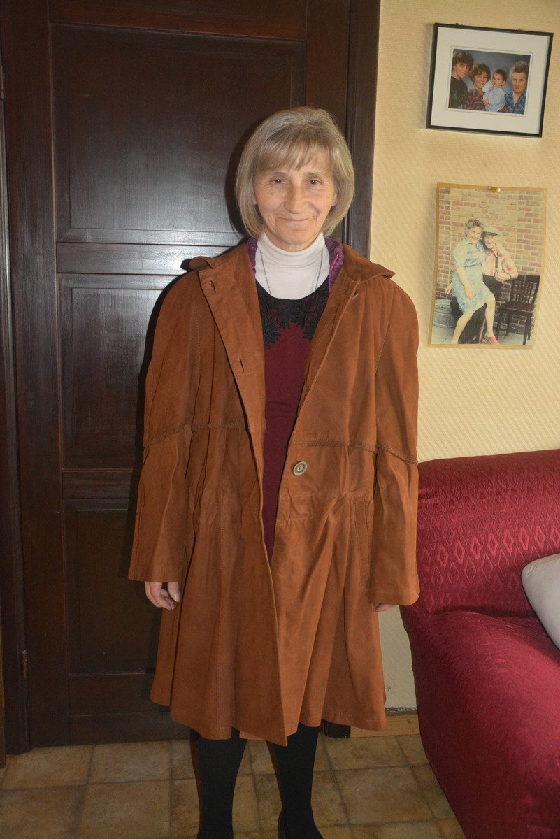 301. damesvest maat M NIEUW in leder