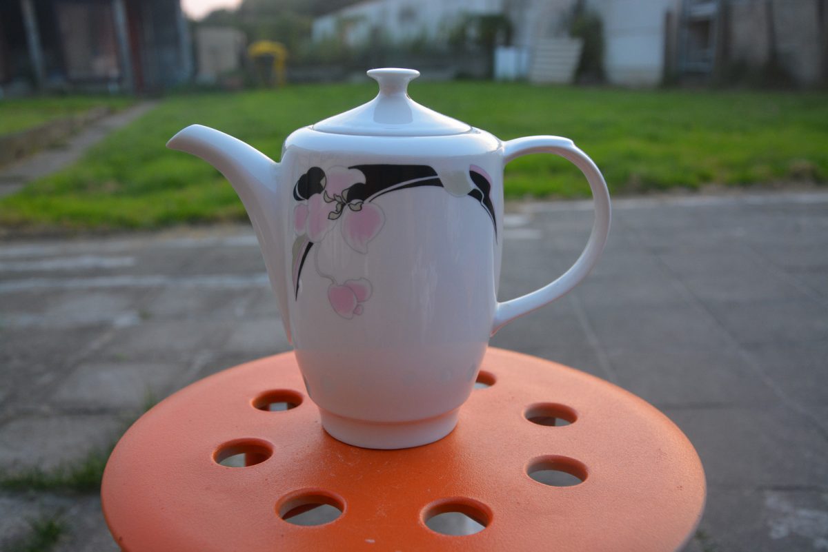 216. koffiepot - verzending inbegrepen