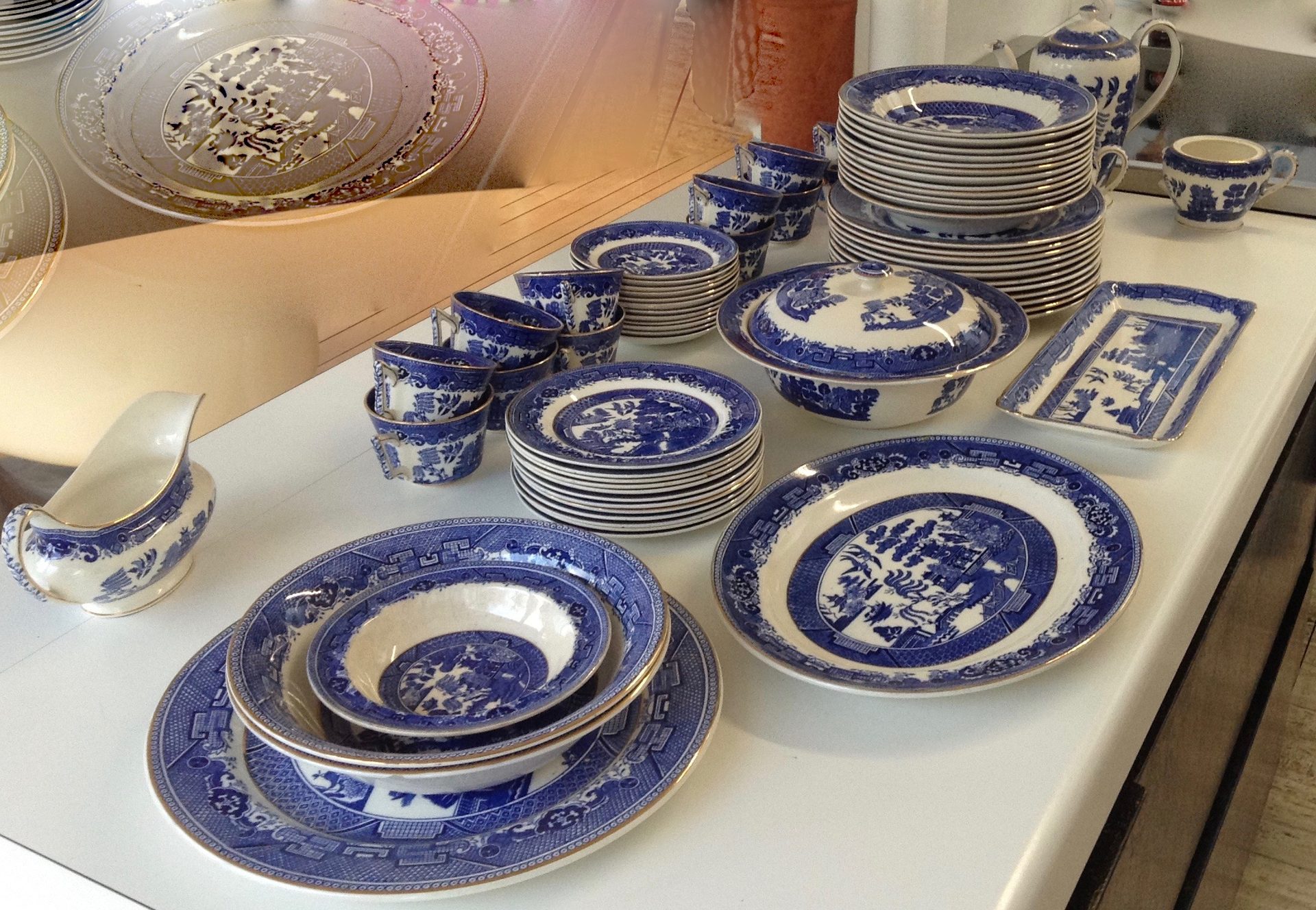 Servies Willow Victoria Porcelein