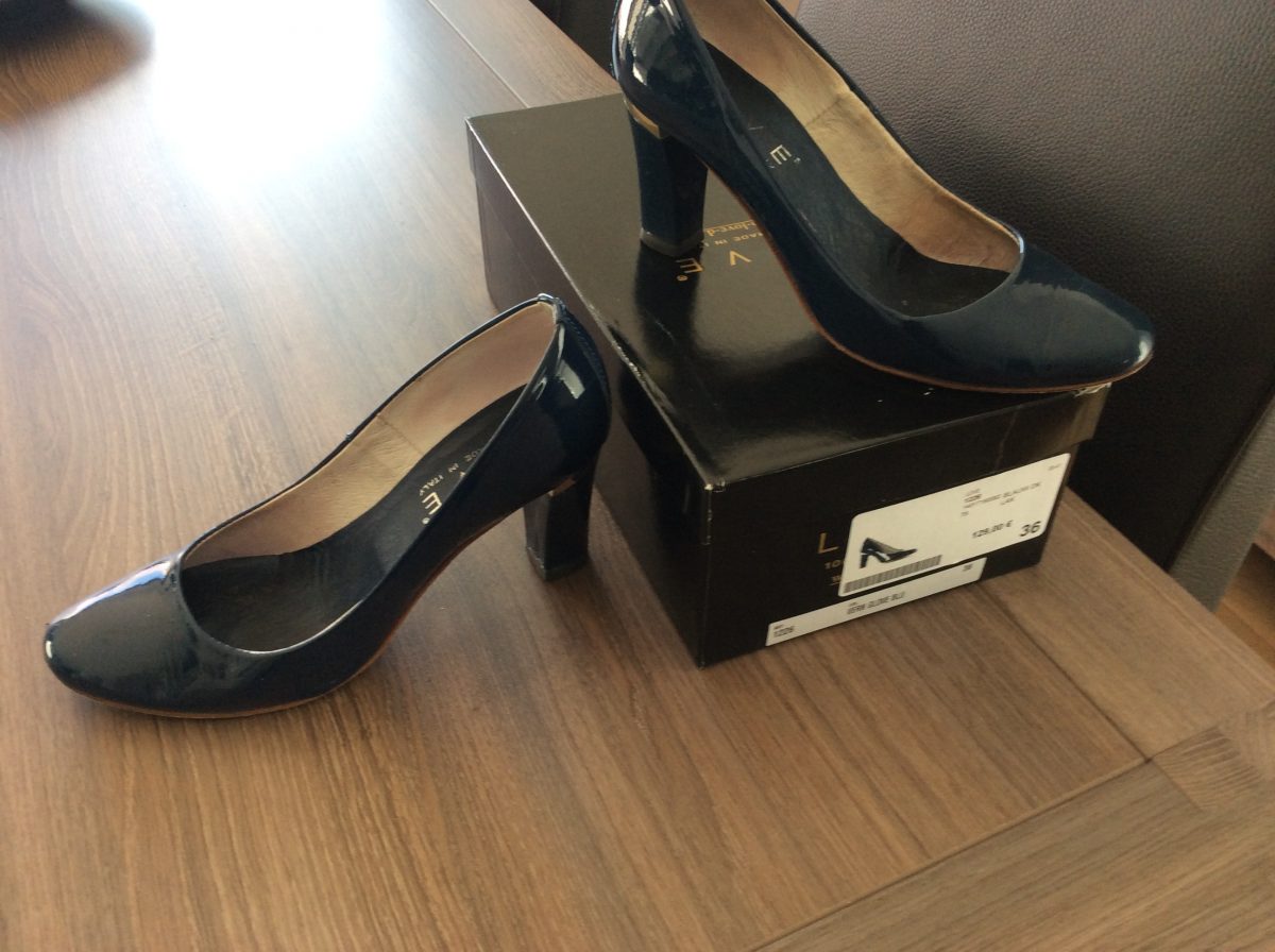 Blauwe pumps