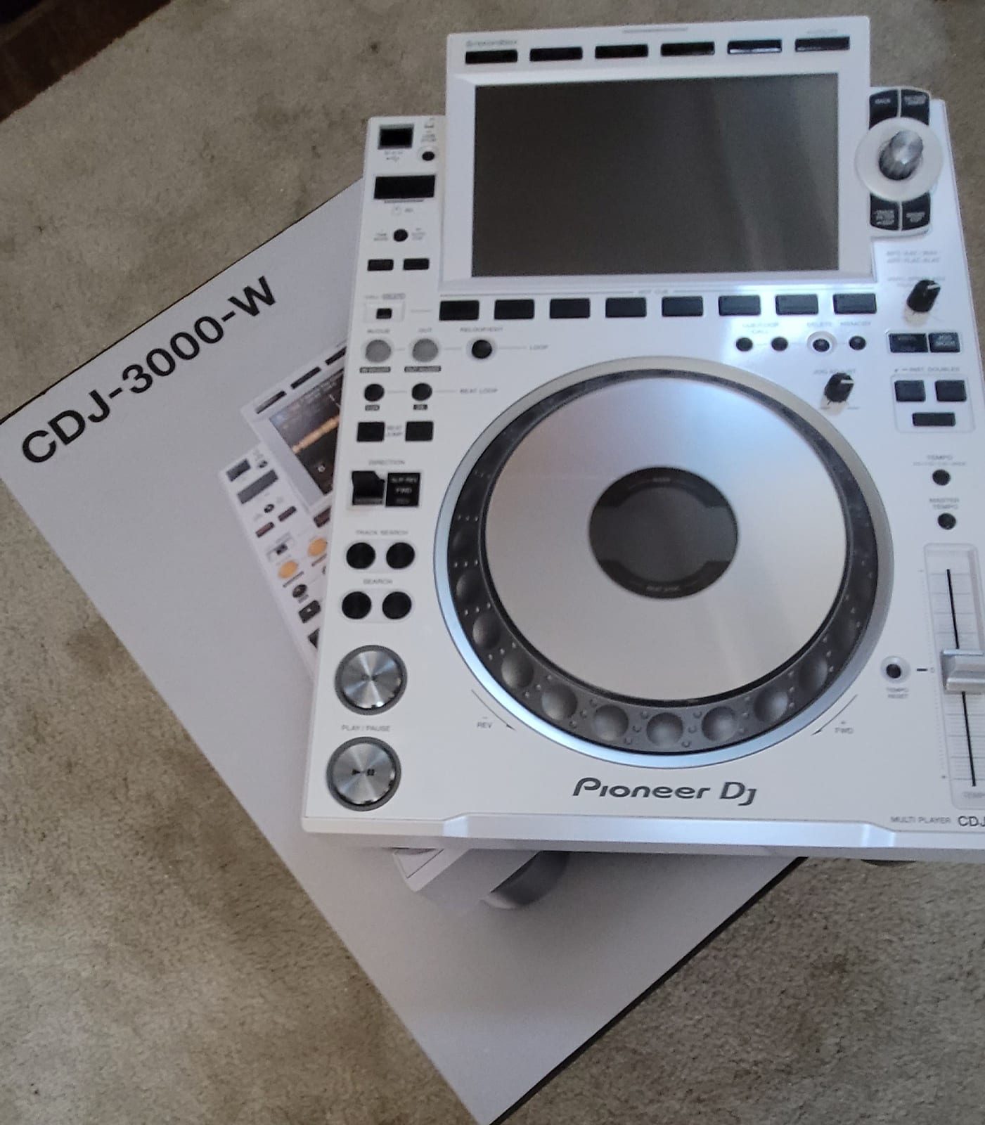 Te koop Pioneer DJ CDJ-3000-W / Pioneer DJM-A9 DJ Mixer / Pioneer CDJ-Tour1/ Pioneer CDJ-2000NXS2 / Pioneer DDJ RZX DJ Controller/ Pioneer DJ OPUS-QUAD DJ-systeem