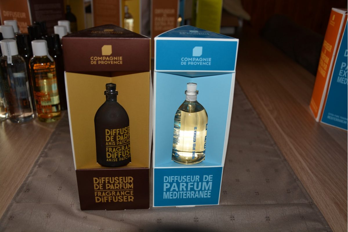 75. parfumverstuivers NIEUW, verzending inbegrepen