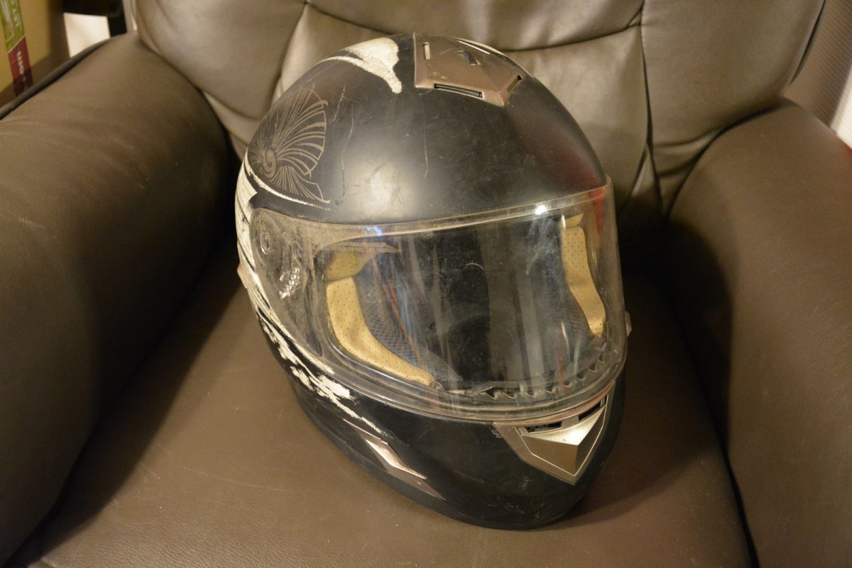 376. helm LS2 maat L , verzending inbegrepen