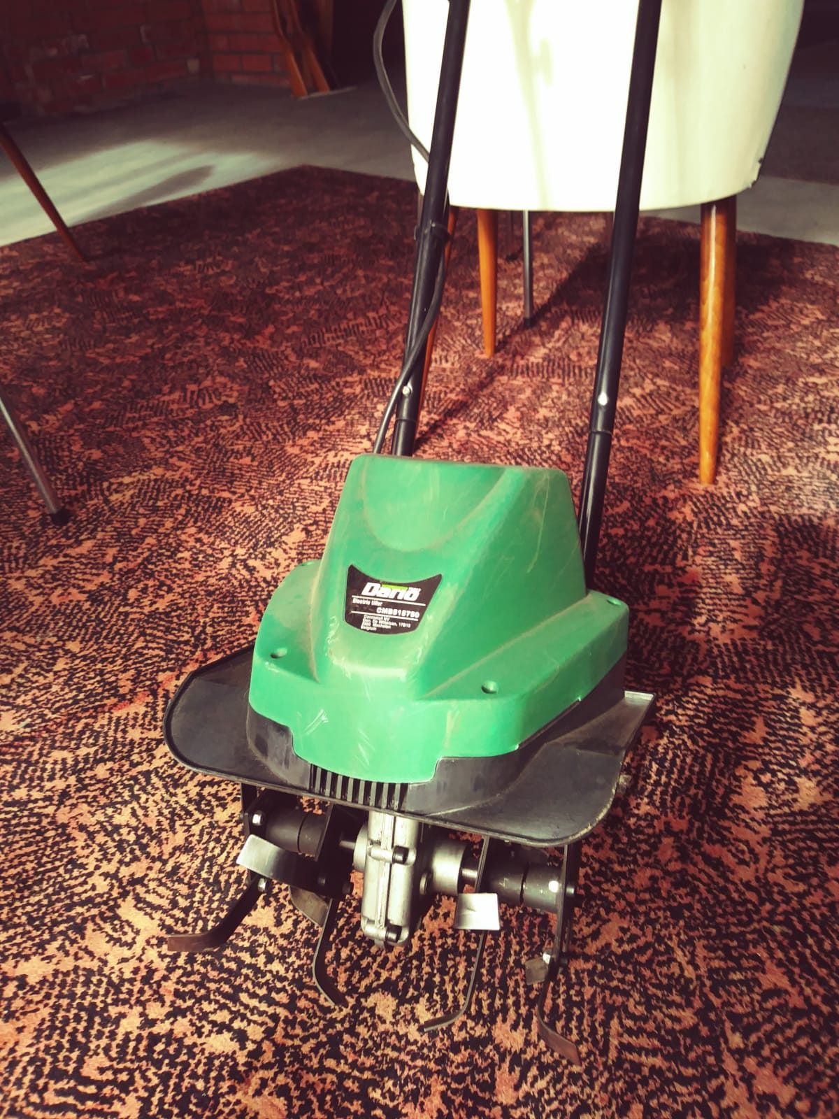 ELEKTRISCHE FREES