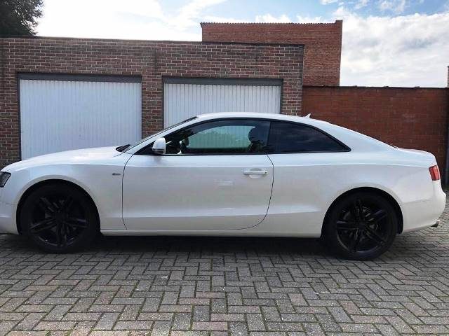 Audi A5 2.7 TDi V6 S line DPF Multitronic