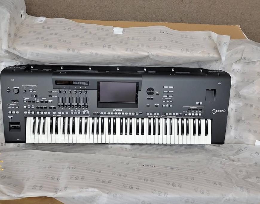 Verkoop Nieuwe Yamaha Genos2 76toetsen XXL, Yamaha Genos XXL, Yamaha Tyros5, Yamaha MODX8+, Yamaha PSR-SX900, Yamaha PSR-A5000, Yamaha Montage 8, Roland FANTOM-8, Ketron EVENT 61-toetsen Arranger