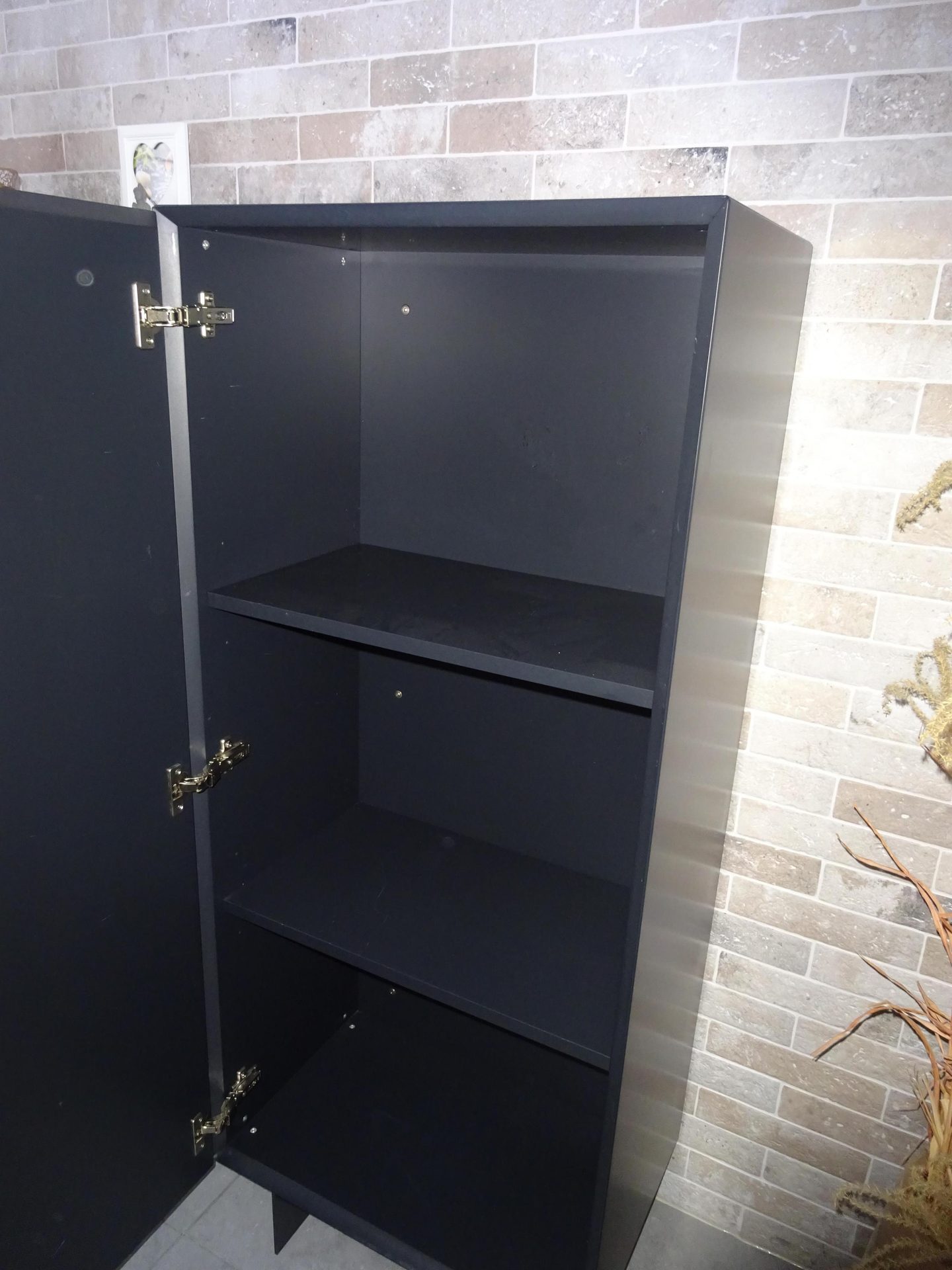 Italiaanse designkast (2 stuks) te koop
