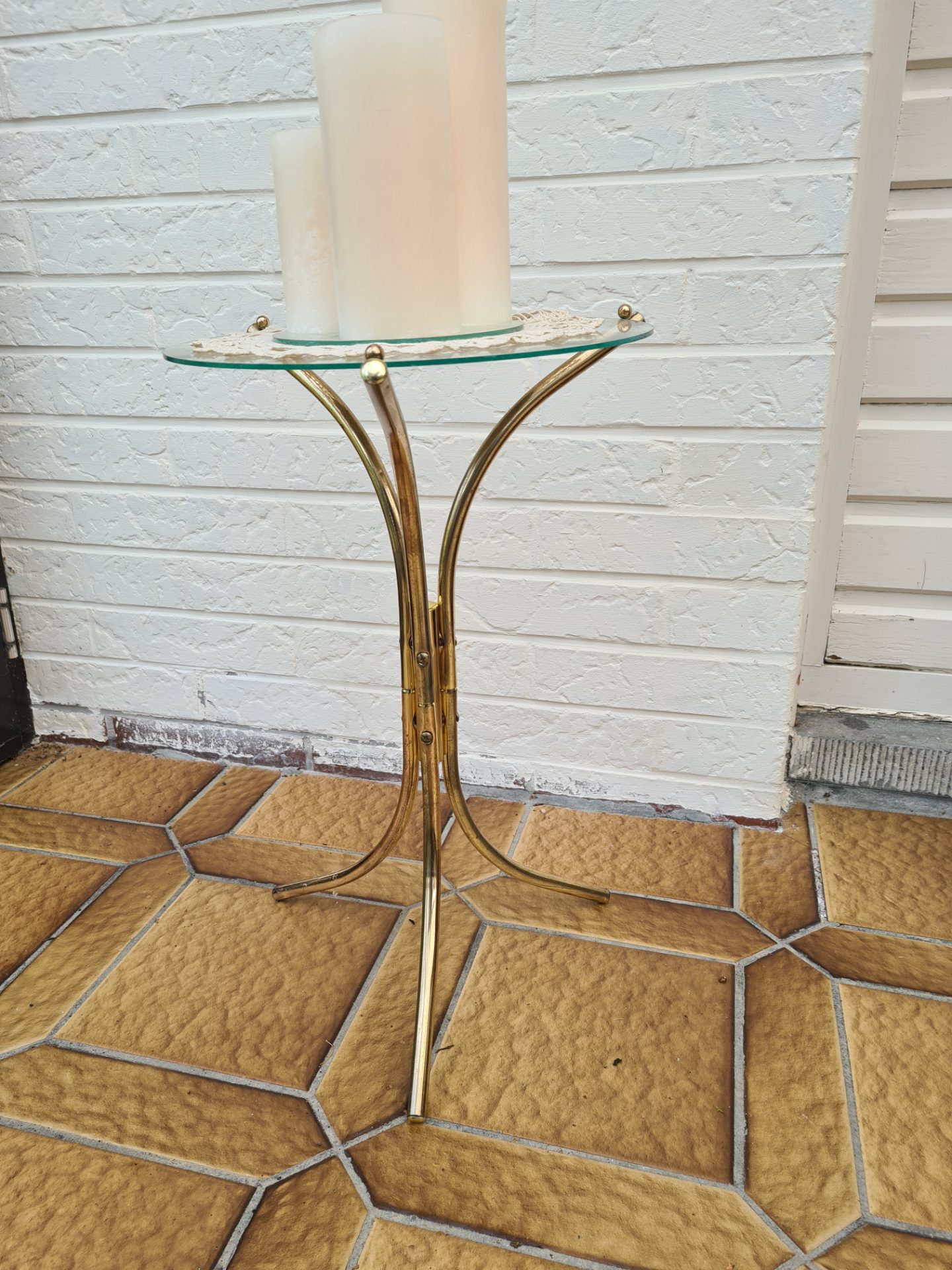 Stijlvolle glazen tafel