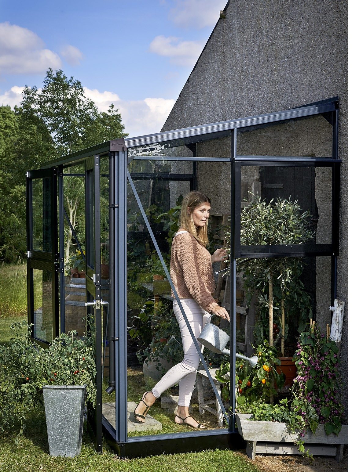 Muurkas Veranda 44 : 296 x 149 x 231 cm  (b x d x h)