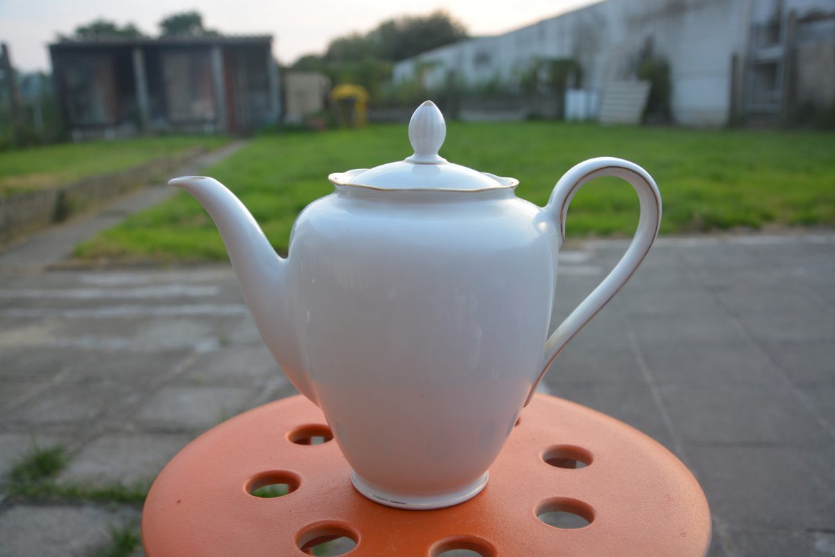 214. koffiepot - verzending inbegrepen